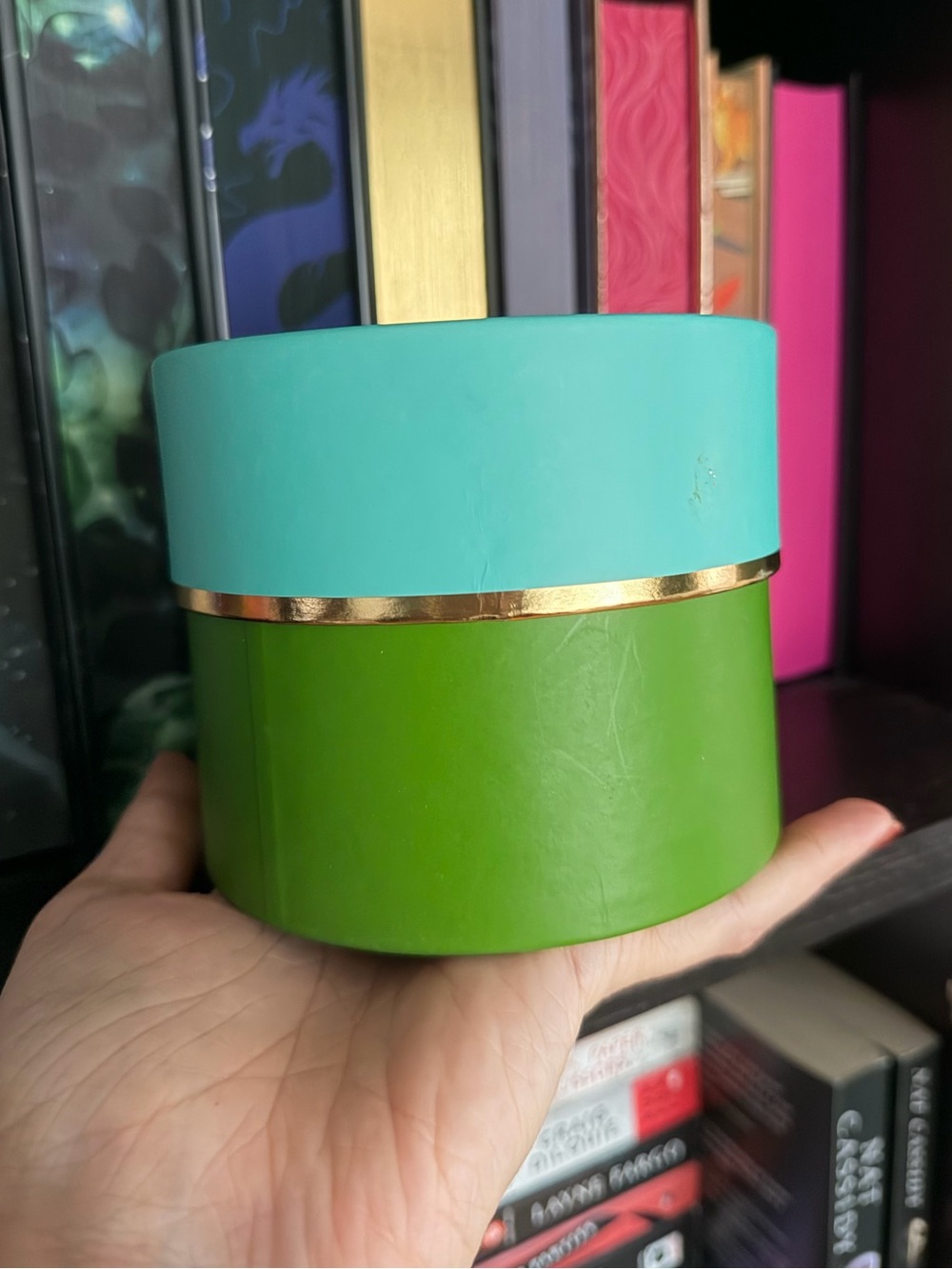 Kate Spade Small Round Gift Box 4.75" x 4" Blue Green Color